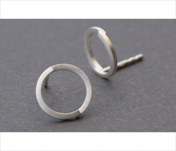 LG-ALOFT-OHRRING-EARRING-NO1-SILBER--SANDGESTRAHLT-SANDBLASTED-LARISSAGEHRMANN