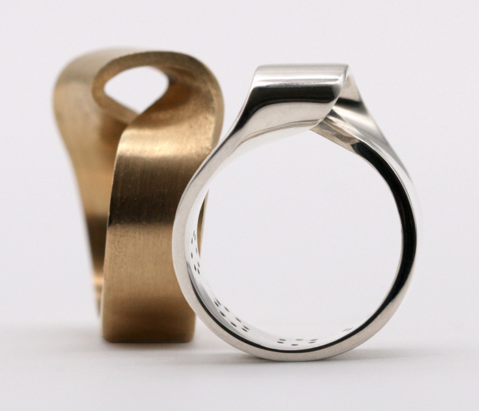 MOMENTUM-RING-GOLD-AND-STERLING-SILVER-MATT-FINISH--LARISSAGEHRMANN